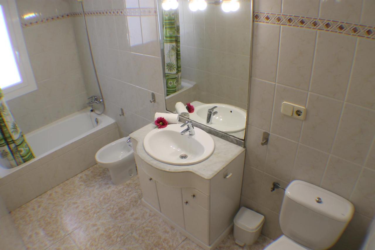 Agi La Pinta Apartment Росес Екстериор снимка